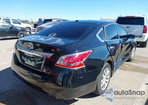 2015 Nissan Altima 2.5 S from USA, damaged, VIN 1N4AL3AP8FN370462